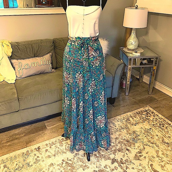 Boho SKIRT by  BISOU BISOU wrap around belt sz M Like New - Picture 9 of 14